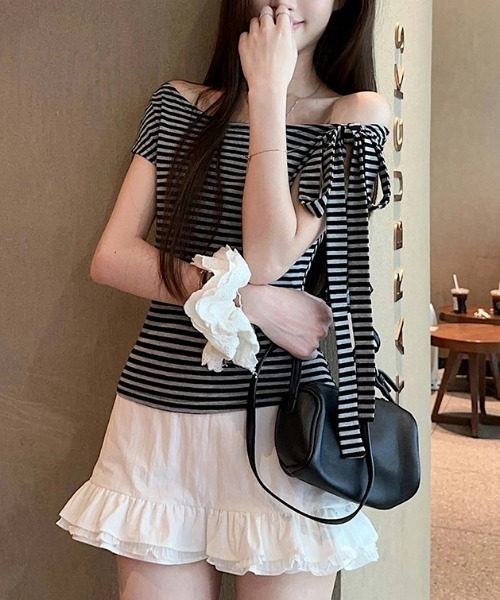 FREE STYLISTS(フリー スタイリスト)の「YUGA_YGMC Ribbon off-shoulder top(Tシャツ/カットソー・レディース・ブラック/ネイビー/ホワイト・L/M)」の14枚目の写真