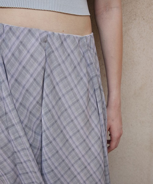 DECADE CLASSIC（ディケイド クラシック）の「DECADE CLASSIC チェック柄イレヘムスカート (SS)（スカート・レディース・チョコ/ブルー・SMALL/MEDIUM）」の12枚目の写真