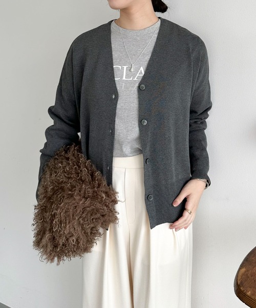 Doux archives（ドゥアルシーヴ）の「サイドスリットワイドカーディガン（カーディガン/ボレロ・レディース・チャコールグレー/パープル/グレイッシュベージュ/キャメル・FREE）」の18枚目の写真