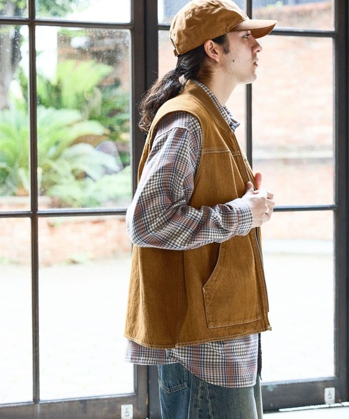 niko and...（ニコアンド）の「【niko and ...JEANS 2025AW】デニムワークベスト（ベスト・メンズ・ブラウン/ブラック・MEDIUM/LARGE）」の13枚目の写真