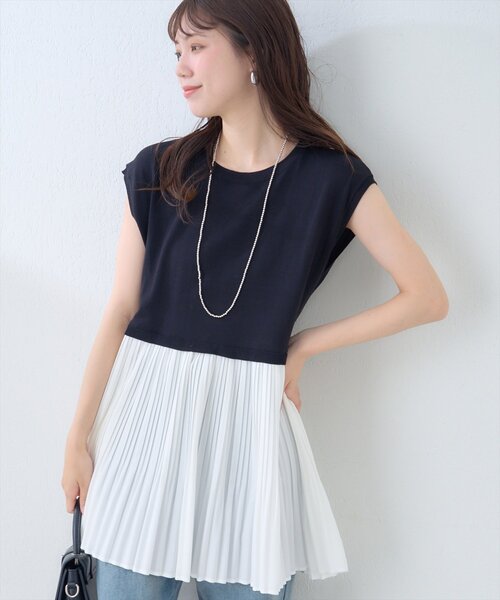 natural couture(ナチュラルクチュール)の「プリーツドッキングニット(ニット/セーター・レディース・オフホワイト/ブラック/イエロー・FREE)」の10枚目の写真