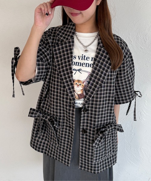 kutir（クティール）の「半袖シアサッカーリボンサマージャケット（テーラードジャケット・レディース・ベージュ/ブラック/ライトブルー・FREE）」の4枚目の写真