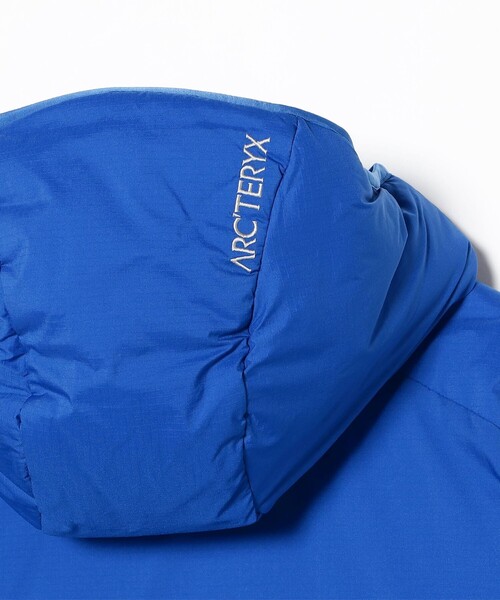 ARC'TERYX(アークテリクス)の「ARC’TERYX / Atom SV Hoody(ブルゾン・メンズ・ブルー/ブラック/ライトグレー・LARGE/MEDIUM/XX-LARGE/X-LARGE/SMALL)」の17枚目の写真