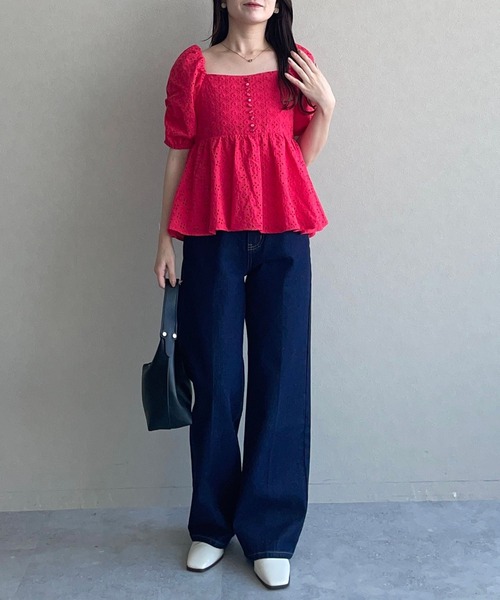 mysty woman（ミスティウーマン）の「【WEB限定】レース刺繍ブラウス　588228（シャツ/ブラウス・レディース・パープル/グリーン/レッド/ブラック/オフホワイト・FREE）」の17枚目の写真