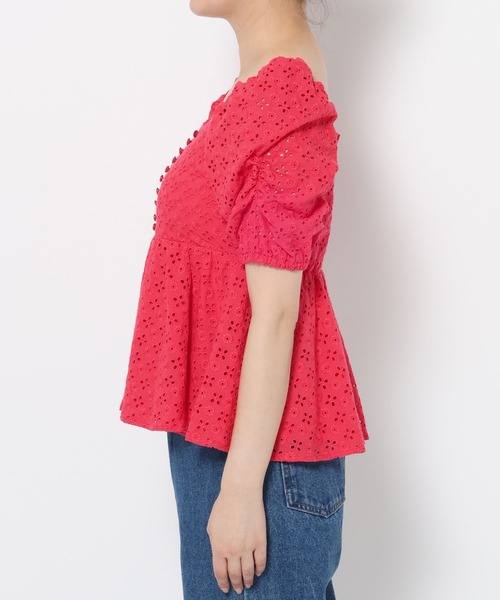 mysty woman（ミスティウーマン）の「【WEB限定】レース刺繍ブラウス　588228（シャツ/ブラウス・レディース・パープル/グリーン/レッド/ブラック/オフホワイト・FREE）」の19枚目の写真