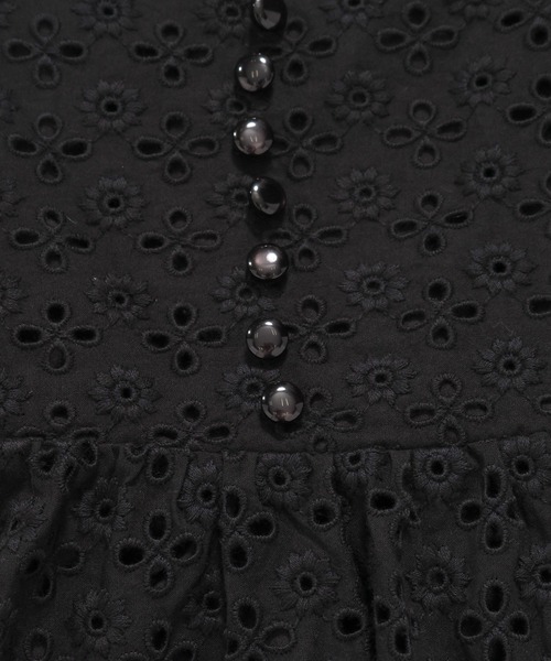 mysty woman（ミスティウーマン）の「【WEB限定】レース刺繍ブラウス　588228（シャツ/ブラウス・レディース・パープル/グリーン/レッド/ブラック/オフホワイト・FREE）」の9枚目の写真