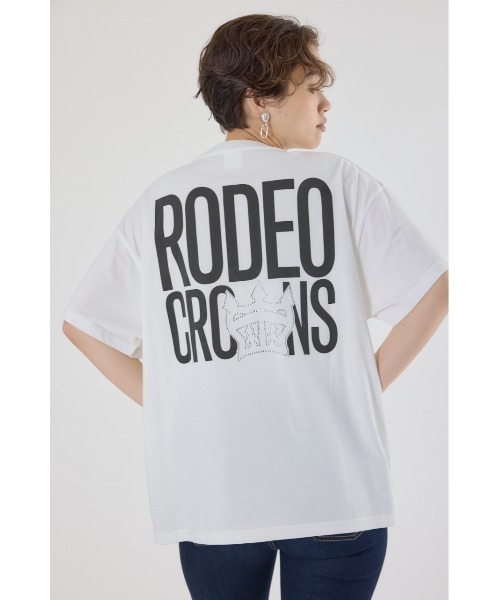 RODEO CROWNS WIDE BOWL（ロデオクラウンズワイドボウル）の「スタッズCROWNロゴTシャツ（Tシャツ/カットソー・レディース・ブラック/オフホワイト/ダークグリーン/マスタード・FREE）」の2枚目の写真