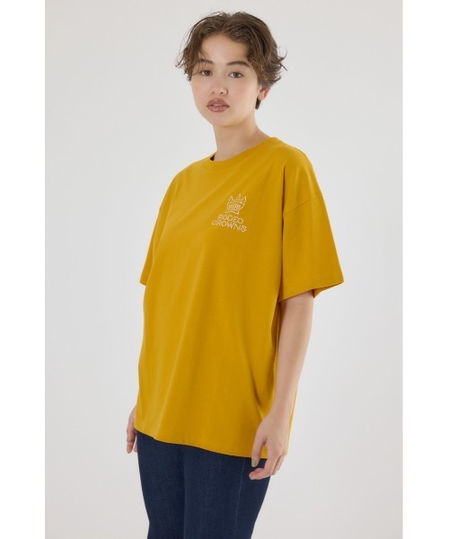 RODEO CROWNS WIDE BOWL（ロデオクラウンズワイドボウル）の「スタッズCROWNロゴTシャツ（Tシャツ/カットソー・レディース・ブラック/オフホワイト/ダークグリーン/マスタード・FREE）」の7枚目の写真