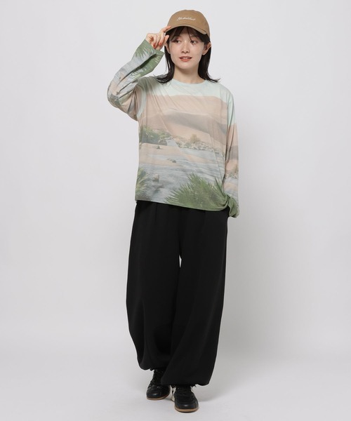 niko and...（ニコアンド）の「ランドスケープロングTシャツ（Tシャツ/カットソー・レディース・ライトブルー/ベージュ/グリーン・FREE）」の6枚目の写真