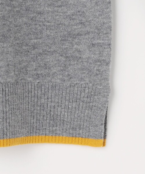 J.PRESS（ジェイプレス）の「SOFT TOUCH WOOL ブロッキング ニット（ニット/セーター・レディース・ベージュ系/ライトグレー系/ブラウン系・LARGE/MEDIUM）」の4枚目の写真