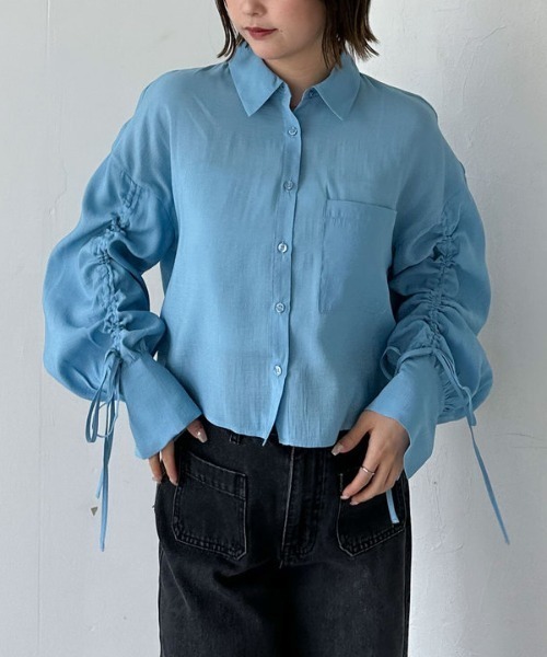 archives（アルシーヴ）の「ドロストスリーブショートシャツ（シャツ/ブラウス・レディース・ブルー/ブラウン/アイボリー・MEDIUM）」の3枚目の写真