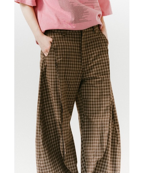 Knuth Marf(クヌースマーフ)の「slit deformed pants(unisex)(その他パンツ・レディース・ブラウン系その他/ブラック系その他・X-SMALL/SMALL/MEDIUM/LARGE)」の12枚目の写真