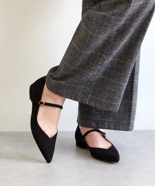 FABIO RUSCONI 38 ファビオルスコーニ パンプス 未使用 24.5 楽天市場】ファビオルスコーニ パンプス ヒール2cm ローヒール S-3384