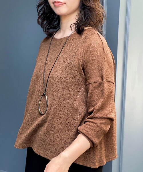 MICO COULIER（ミコクリエ）の「スラブジャージーリラックスプルオーバーカットソー（Tシャツ/カットソー・レディース・ブラウン/ライトグレー/ブラック・38）」の6枚目の写真