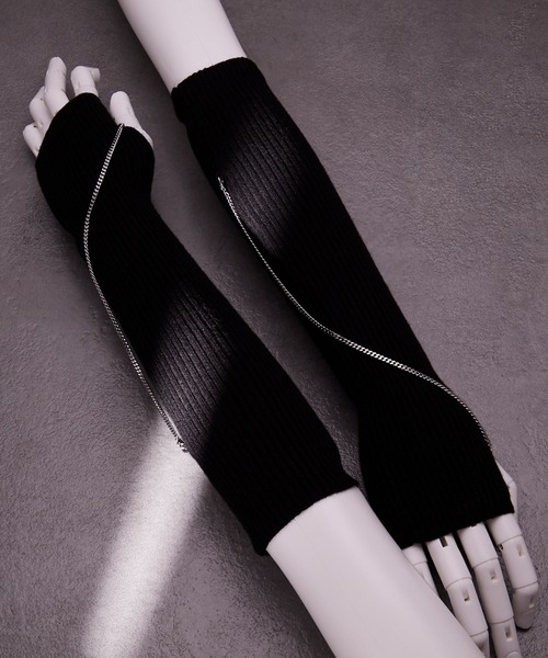 ADRER(アドラー)の「Multi Way Chain Arm Cover / マルチウェイチェーンアームカバー(アームカバー・メンズ・ブラック・FREE)」の14枚目の写真