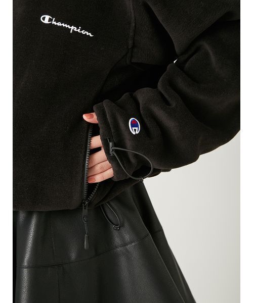 FRAY I.D(フレイアイディー)の「【Champion】ハーフジッププルオーバー(Tシャツ/カットソー・レディース・グリーン/ブラック・F)」の9枚目の写真