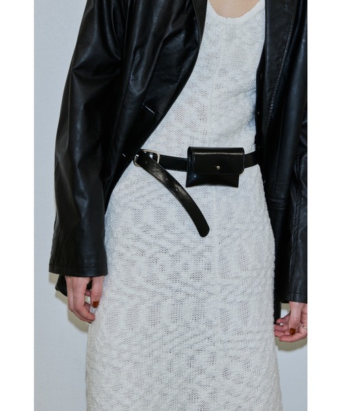 un/neu(アンノイ)の「ウエストベルトポーチ(ボディバッグ/ウエストポーチ・レディース・ホワイト/ダークブラウン/ブラック・FREE)」の3枚目の写真