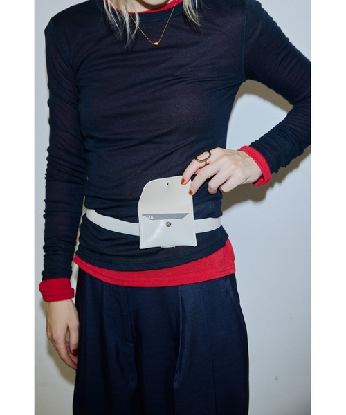 un/neu(アンノイ)の「ウエストベルトポーチ(ボディバッグ/ウエストポーチ・レディース・ホワイト/ダークブラウン/ブラック・FREE)」の11枚目の写真