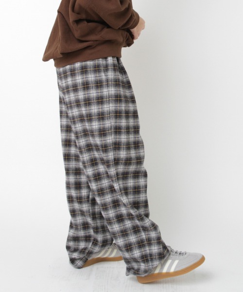 RNA-N(アールエヌエーエヌ)の「R4409 ツイーディーチェックパンツ(その他パンツ・レディース・キャメル/ブラウン/ブラック・FREE)」の2枚目の写真