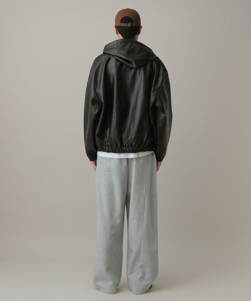 LAND MUSEUM（ランドミュージアム）の「LAND MUSEUM／フードレザーブルゾン（ブルゾン・メンズ・ブラック/キャメル・MEDIUM/LARGE）」の22枚目の写真