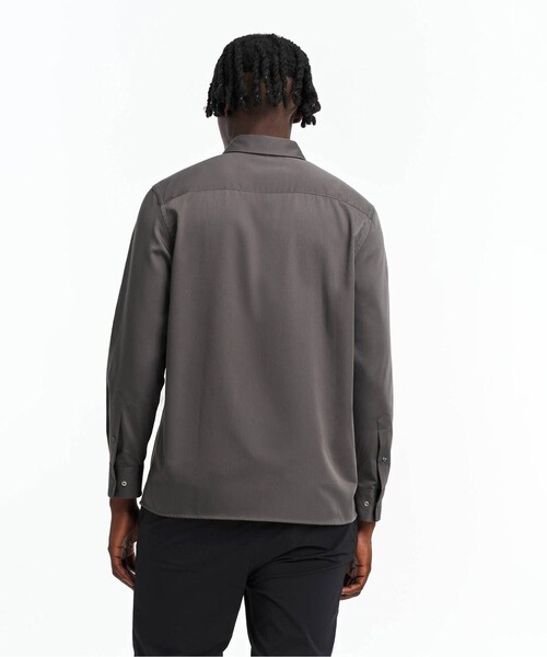 AIGLE（エーグル）の「吸水速乾 ロングスリーブシャツ（シャツ/ブラウス・メンズ・ブラック/グレー・M/L）」の11枚目の写真