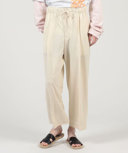 HAVERSACK(ハバーザック)の「HAVERSACK ATTIRE レーヨンナイロン イージーパンツ(その他パンツ・メンズ・イエロー/ライトベージュ・M)」の4枚目の写真