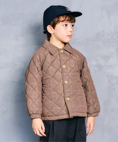 apres les cours(アプレレクール)の「リバーシブルキルトジャケット(テーラードジャケット・キッズ・ブラック/ベージュ・80/90/100/110/120/130)」の1枚目の写真