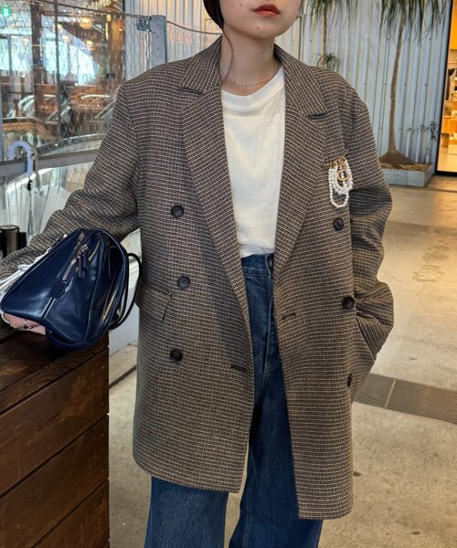 WILLOW(ウィロー)の「【willow】パールブローチ付きチェックジャケット(テーラードジャケット・レディース・ベージュ/ネイビー・ONE SIZE)」の15枚目の写真