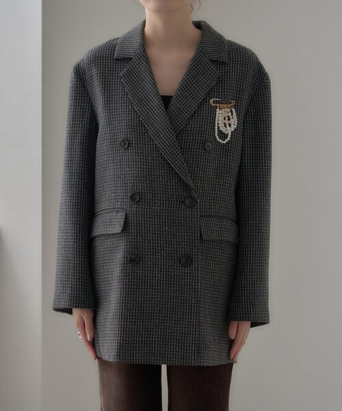 WILLOW(ウィロー)の「【willow】パールブローチ付きチェックジャケット(テーラードジャケット・レディース・ベージュ/ネイビー・ONE SIZE)」の9枚目の写真