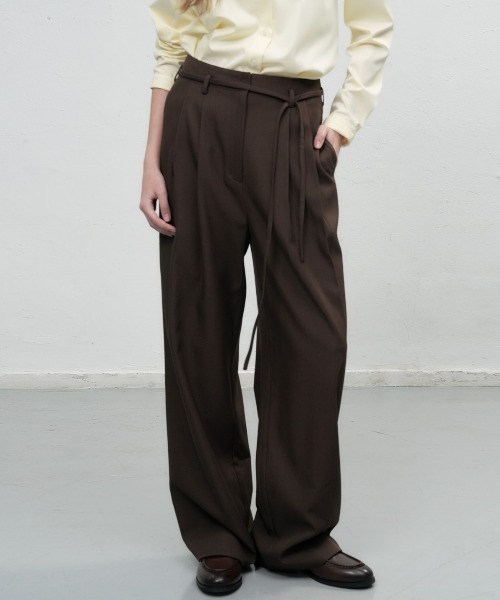 GENERAL IDEA（ジェネラルアイデア）の「【GENERAL IDEA】ベルト付き2タックワイドスラックス / BELTED TWO TUCK WIDE SLACKS（スラックス・レディース・オリーブ/ブラック/ブラウン・L/M/S）」の10枚目の写真