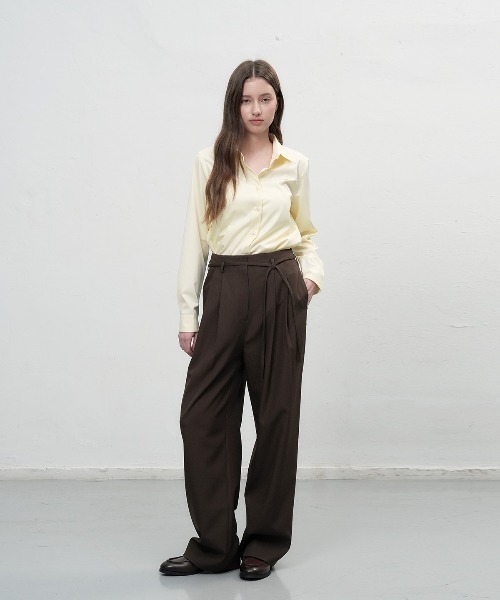 GENERAL IDEA（ジェネラルアイデア）の「【GENERAL IDEA】ベルト付き2タックワイドスラックス / BELTED TWO TUCK WIDE SLACKS（スラックス・レディース・オリーブ/ブラック/ブラウン・L/M/S）」の11枚目の写真