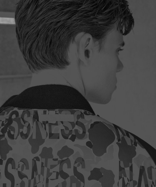 WISM（ウィズム）の「NAMELESSNESS / ネームレスネス VARSITY JACKET（ブルゾン・メンズ・ブラック・2/3）」の8枚目の写真