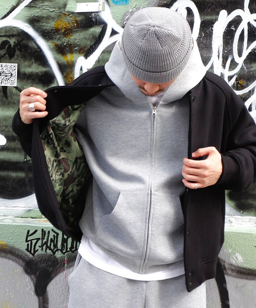 WISM（ウィズム）の「NAMELESSNESS / ネームレスネス VARSITY JACKET（ブルゾン・メンズ・ブラック・2/3）」の16枚目の写真