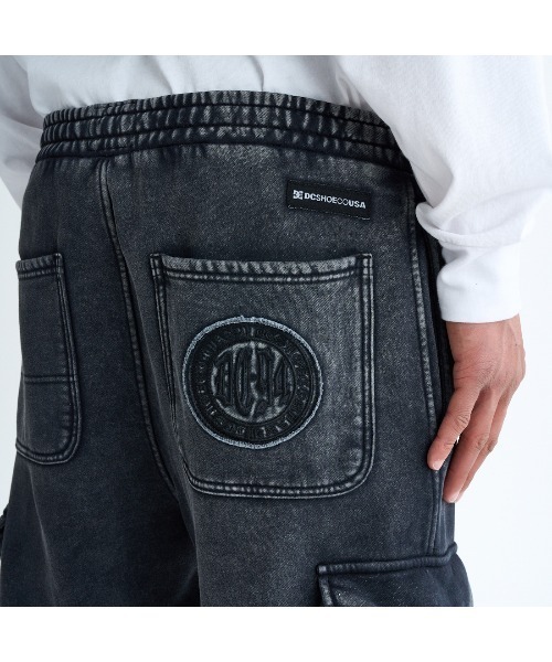 DC SHOES（ディーシーシューズ）の「ディーシーシューズ  25 HIDDEN FLEECE CARGO PANT アウトドアカジュアル ロングパンツ（カーゴパンツ・メンズ・ダークグレー/アイボリー・M/L/LL）」の8枚目の写真