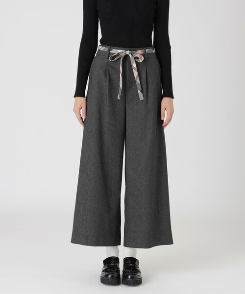 BLUE LABEL CRESTBRIDGE（ブルーレーベルクレストブリッジ）の「【一部店舗限定】デニムライクワイドパンツ（その他パンツ・レディース・ブラック/ネイビー・36/40/38）」の2枚目の写真