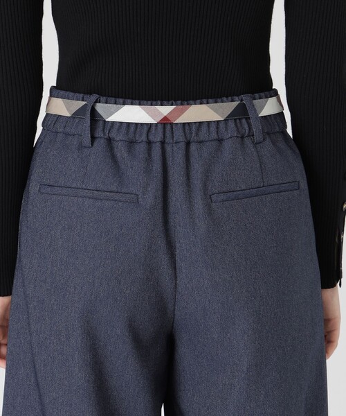 BLUE LABEL CRESTBRIDGE（ブルーレーベルクレストブリッジ）の「【一部店舗限定】デニムライクワイドパンツ（その他パンツ・レディース・ブラック/ネイビー・36/40/38）」の3枚目の写真