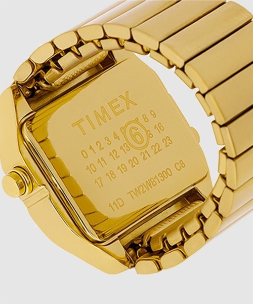 MM6 Maison Margiela（ｴﾑｴﾑｼｯｸｽ ﾒｿﾞﾝ ﾏﾙｼﾞｪﾗ）の「Ring Watch Size M/L（リング・メンズ・ゴールド・ONE SIZE）」の2枚目の写真