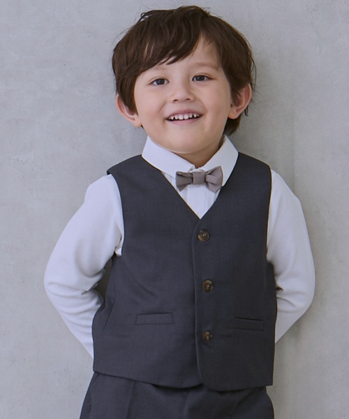 petit main（プティマイン）の「【セミフォーマル】フォーマルベスト（スーツベスト・キッズ・ライトグレー/チャコール・130cm/120cm/110cm/100cm/90cm）」の2枚目の写真