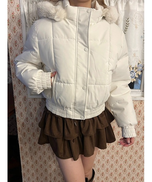 PHILLY（フィリー）の「《2way》ファーフードパファーブルゾン（ブルゾン・レディース・ブラック/アイボリー・FREE）」の2枚目の写真