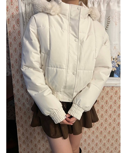 PHILLY（フィリー）の「《2way》ファーフードパファーブルゾン（ブルゾン・レディース・ブラック/アイボリー・FREE）」の10枚目の写真