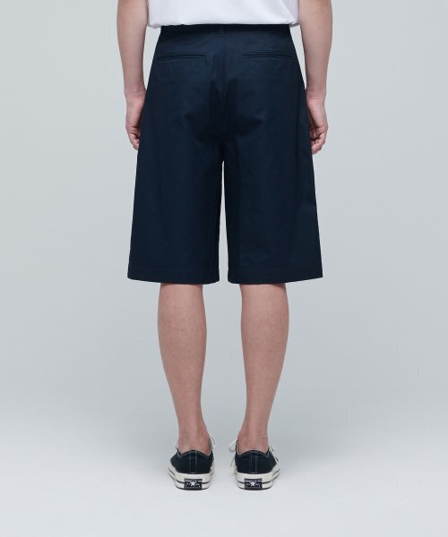 MUSINSA STANDARD（ムシンサスタンダード）の「コットンワイドバミューダショーツ[ネイビー]（その他パンツ・メンズ・その他・34/32/30/31/33/27/28/29/36/38）」の3枚目の写真