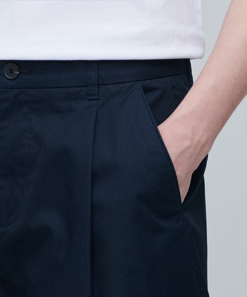 MUSINSA STANDARD（ムシンサスタンダード）の「コットンワイドバミューダショーツ[ネイビー]（その他パンツ・メンズ・その他・34/32/30/31/33/27/28/29/36/38）」の5枚目の写真