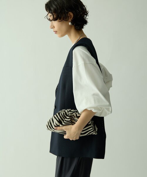 Drawing Numbers（ドローイング ナンバーズ）の「【Drawing Numbers】ドライツィーディワイドベスト（ベスト・レディース・ブラック/ベージュ・38）」の5枚目の写真