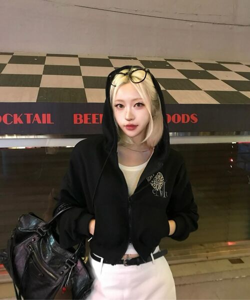 MUCENT(ムセント)の「シエラホピハートフードパーカー男女共用(2カラー)(パーカー・レディース・グレー/ブラック・1/WOMENS)」の6枚目の写真