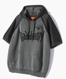 DIMITRI BLACK（ディミトリブラック）の「VLAD Identity Two-Tone Short Sleeve Hooded Knit_Charcoal（Tシャツ/カットソー・メンズ）」