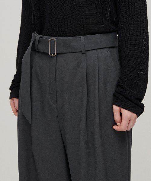 MUSINSA STANDARD WOMAN（ムシンサスタンダードウーマン）の「ウィメンズリアルワイドベルト付きスラックス[グレー]（スラックス・レディース・その他・24/25/26/28/29/30/27）」の13枚目の写真