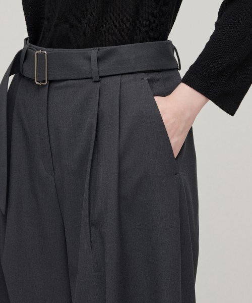 MUSINSA STANDARD WOMAN（ムシンサスタンダードウーマン）の「ウィメンズリアルワイドベルト付きスラックス[グレー]（スラックス・レディース・その他・24/25/26/28/29/30/27）」の11枚目の写真