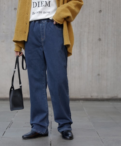 HUG.U(ハグユー)の「「ラク暖」 微起毛 ストレートデニムパンツ(デニムパンツ・レディース・ダークインディゴブルー/インディゴブルー・L/LL/S/M)」の3枚目の写真