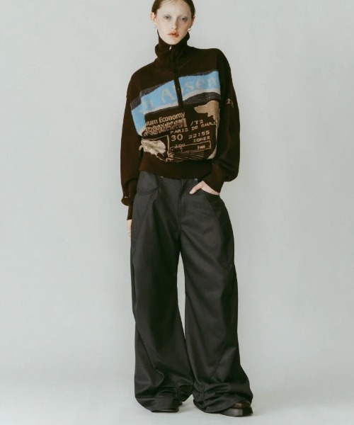 Knuth Marf（クヌースマーフ）の「Knuth Marf tuck design denim pants（デニムパンツ・レディース・ダークグレー・X-SMALL/SMALL）」の7枚目の写真