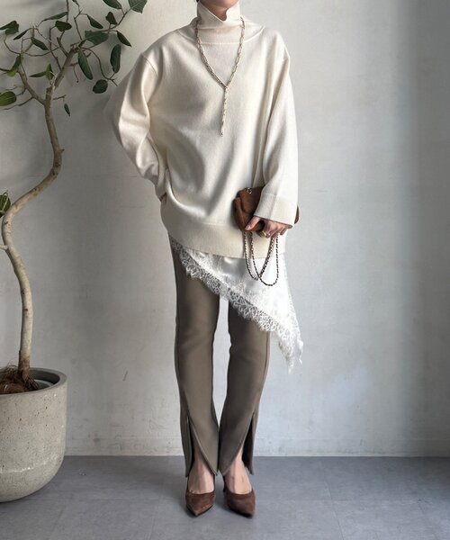 DouDou(ドゥドゥ)の「ウール混タートルチュニック(ニット/セーター・レディース・グレー/オフホワイト/ブルー・FREE)」の20枚目の写真